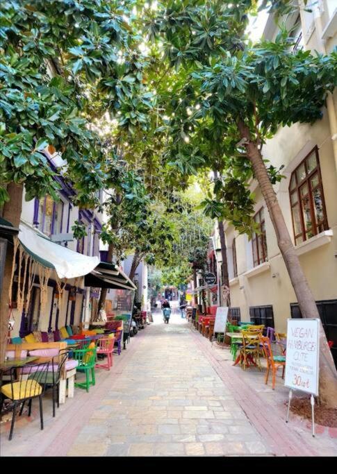 3+1 , Historical Elevator, Warm House Next To Sea * Izmir